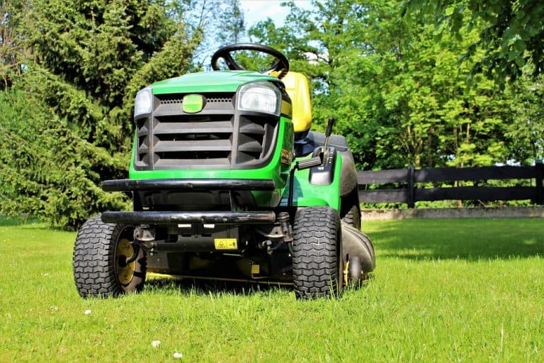 How To Check Hydraulic Fluid On John Deere Tractor? Obsessed Lawn