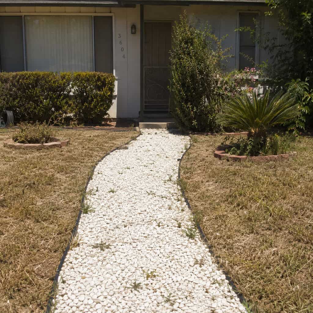 White Marble Chips and Pea Gravel Walkways