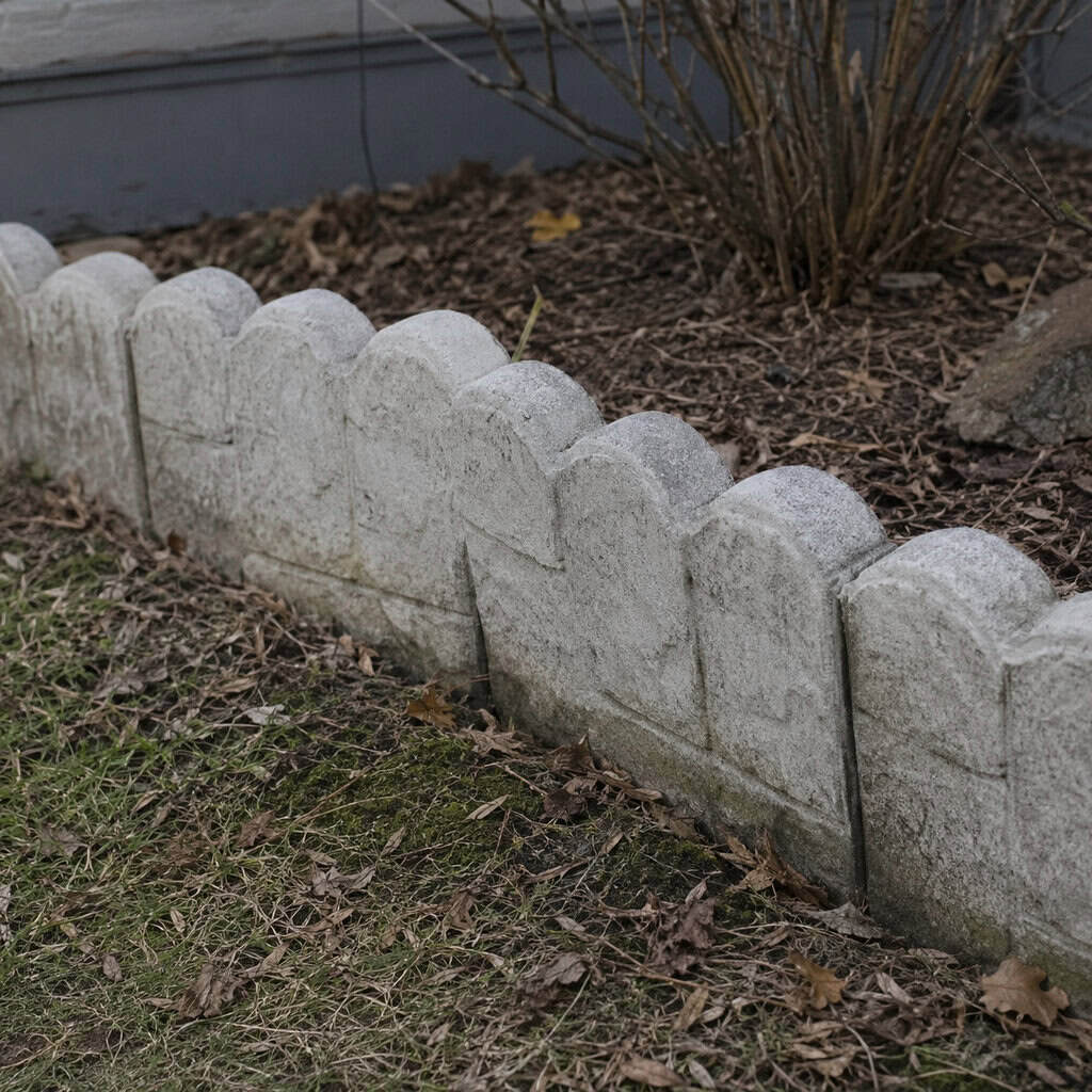Fake Molded 'Stone' Edging Blocks