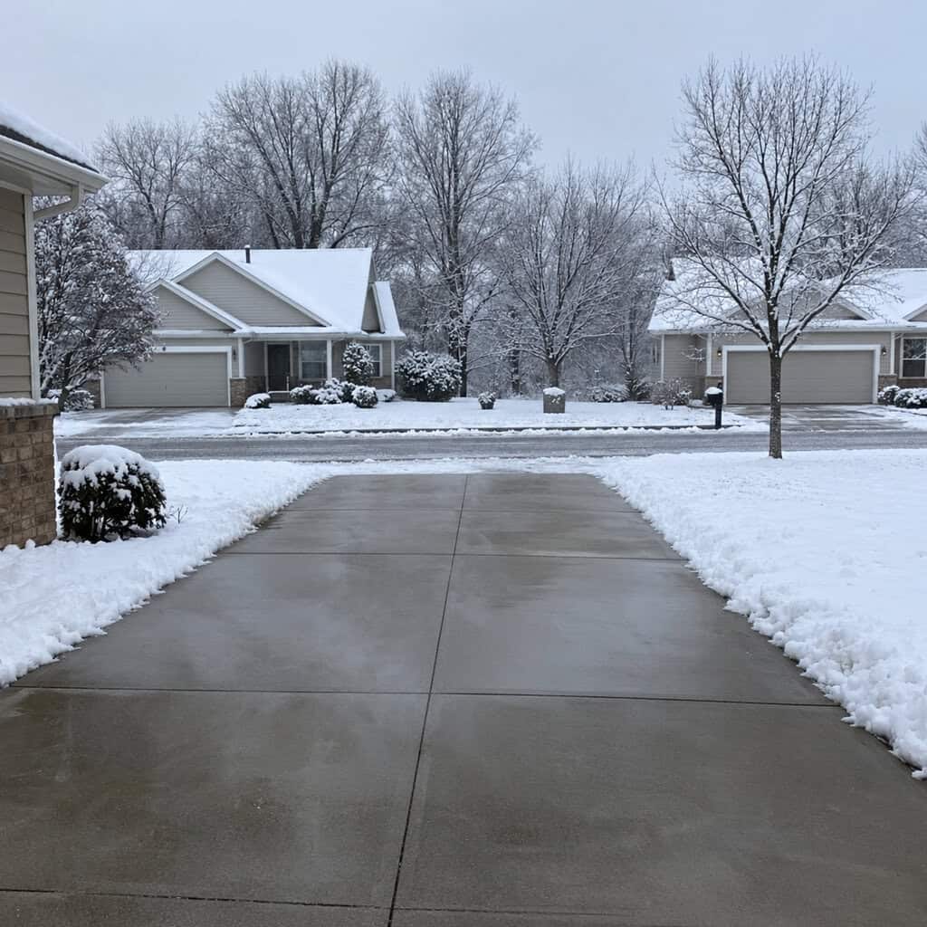 A Heated Snowmelt Driveway